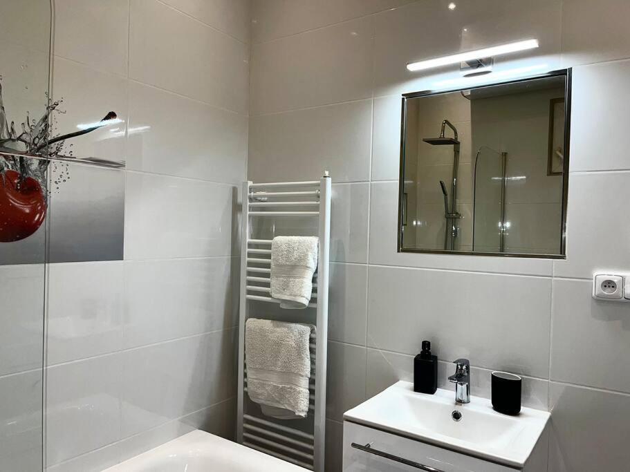 Modern Flat In Central ปราก ภายนอก รูปภาพ